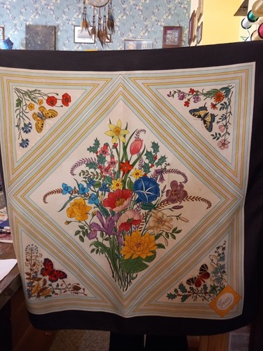 Foulard gucci accornero - gucci, v.