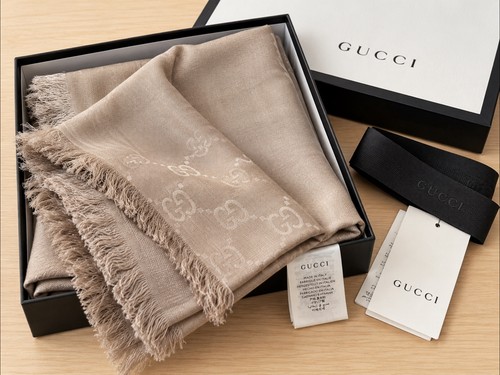 Sciarpa foulard gucci 135x135 - sciarpa,