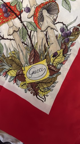 Gucci foulard funghi vintage